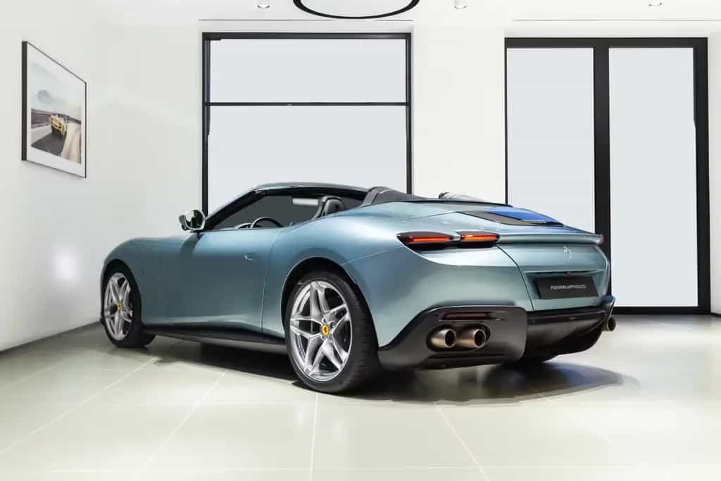 Ferrari Roma Spider 02/2024-photo-5