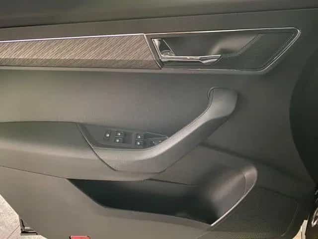Skoda Karoq Tour 1.5 TSI DSG AHK+NAVI+KAMERA null-photo-11