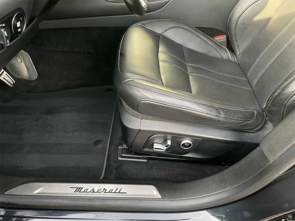 Maserati Levante S GrandSport*Matrix*Carbon*Panorama*H&K* 09/2021-photo-14