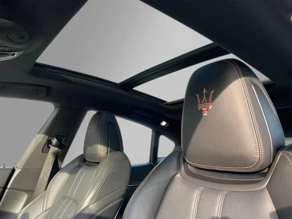 Maserati Levante S GrandSport*Matrix*Carbon*Panorama*H&K* 09/2021-photo-15