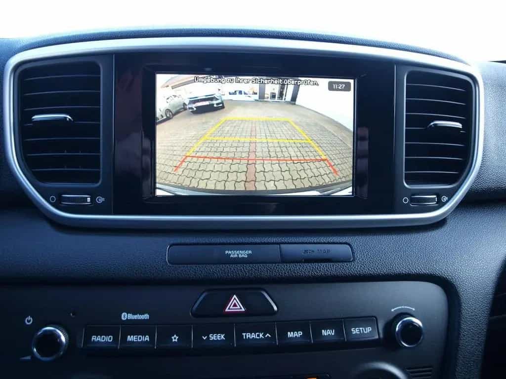 Kia Sportage Vision Standheizung 2.Hand KOMF ASS WR 12/2018-photo-12