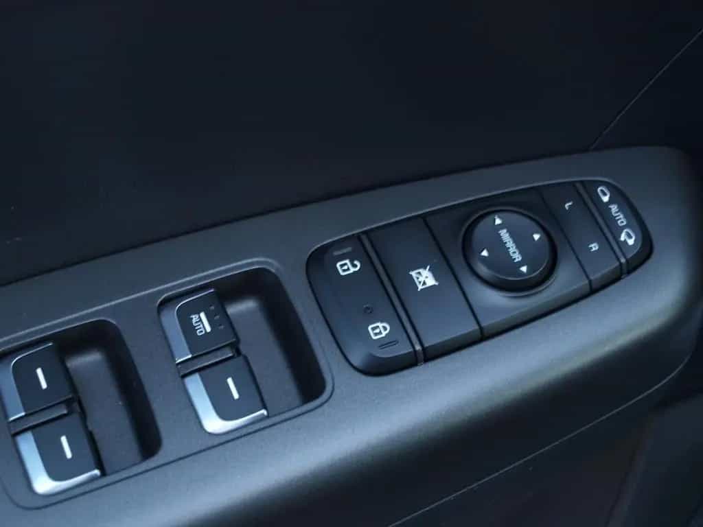Kia Sportage Vision Standheizung 2.Hand KOMF ASS WR 12/2018-photo-9