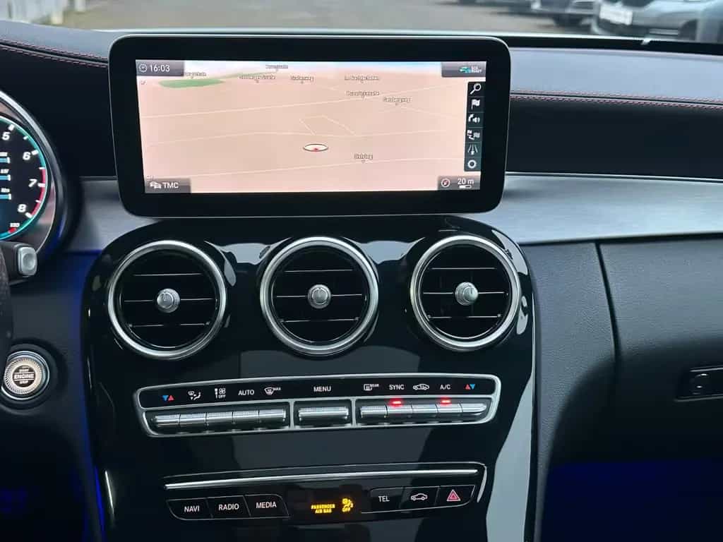 Mercedes-Benz C-Class AMG 4Matic MOPF PANO KAMERA VIRTUAL 19"AHK 08/2018-photo-15