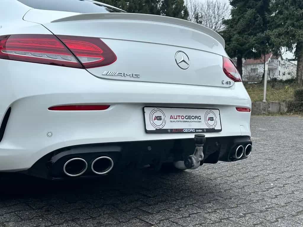 Mercedes-Benz C-Class AMG 4Matic MOPF PANO KAMERA VIRTUAL 19"AHK 08/2018-photo-19
