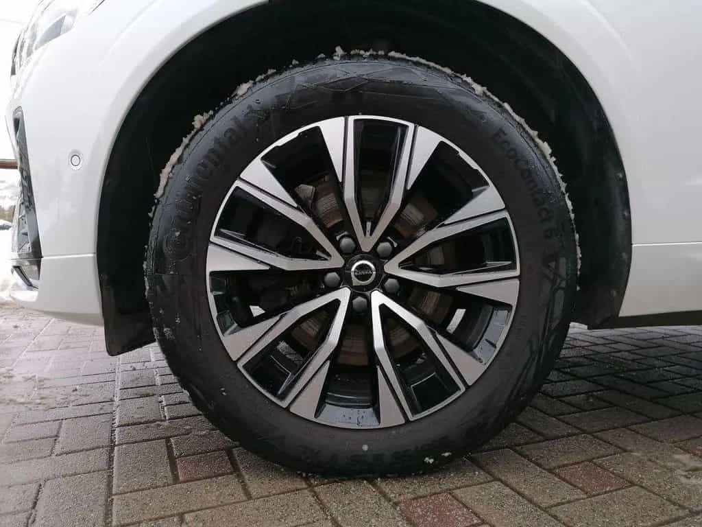 Volvo XC60 B4 AWD Plus Dark ACC BLIS H/K PANO STDHZ 02/2023-photo-9