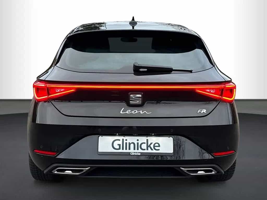 Seat Leon FR 1.5 eTSI DSG, NAVI, SHZ 04/2025-photo-3