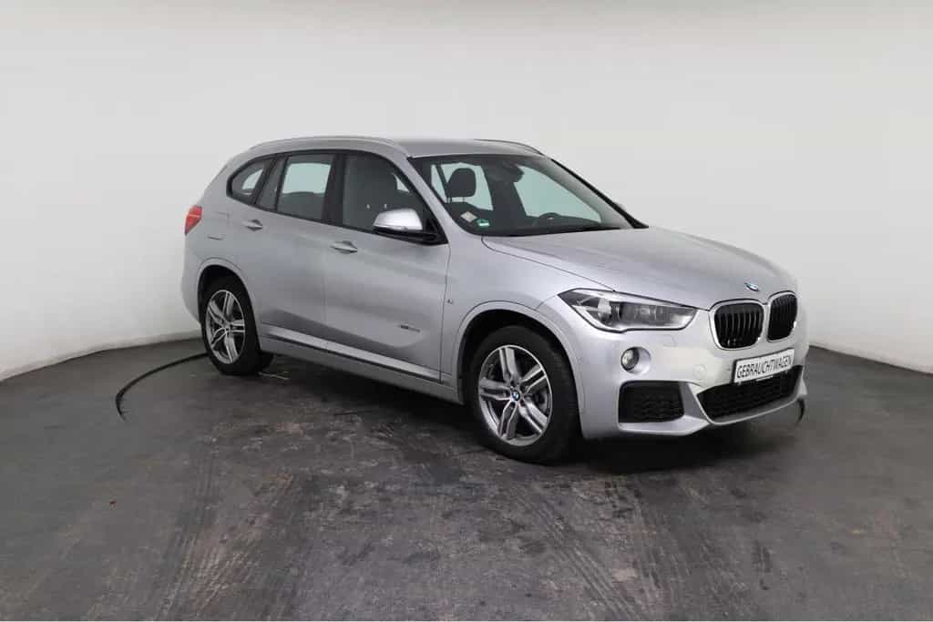 BMW X1 xDrive20i M-Sport*19%Steuer*xDrive*LED* 08/2016-photo-4