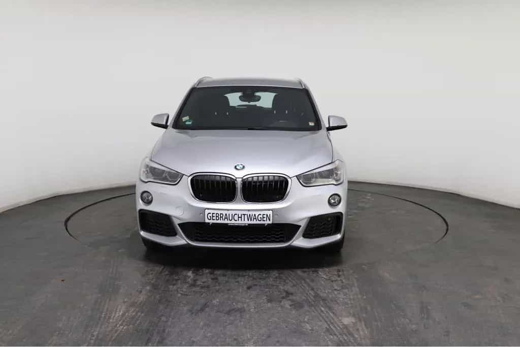 BMW X1 xDrive20i M-Sport*19%Steuer*xDrive*LED* 08/2016-photo-5