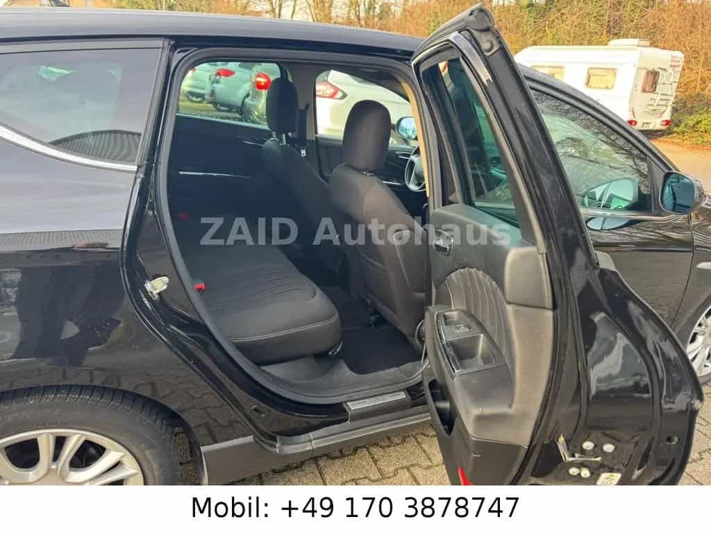Lancia Delta Edizione*LED*PDC*XE*2HAND*120PS 11/2010-photo-18