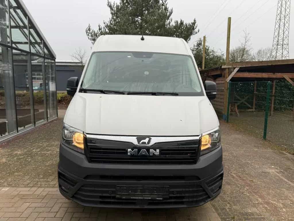 MAN TGE 3.180/Rampe/Trittstufe/8-Sitze 03/2020-photo-0