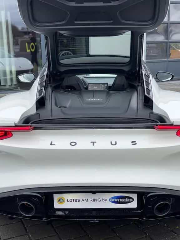 Lotus Emira I4 DCT "Turbo SE" + CoDriverPack *Lotus am Ring* 03/2026-photo-7