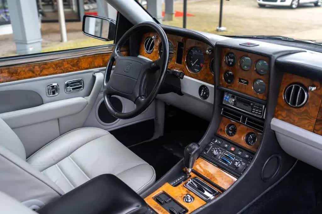 Bentley Continental R 6.75 V8 Youngtimer 02/1993-photo-6