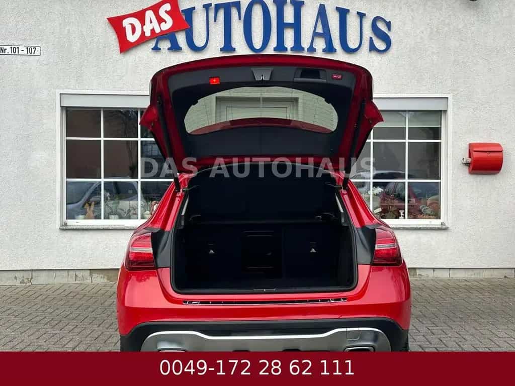 Mercedes-Benz GLA 220 4Matic Urban STANDHEIZUNG 82000 KM 11/2018-photo-22