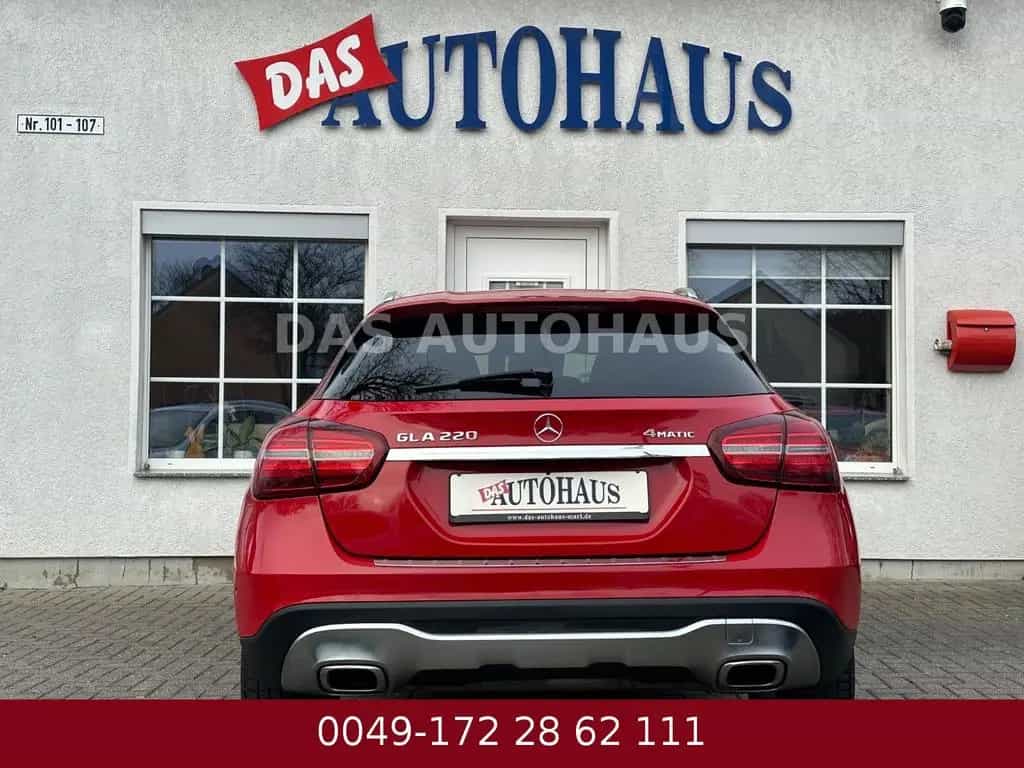 Mercedes-Benz GLA 220 4Matic Urban STANDHEIZUNG 82000 KM 11/2018-photo-24