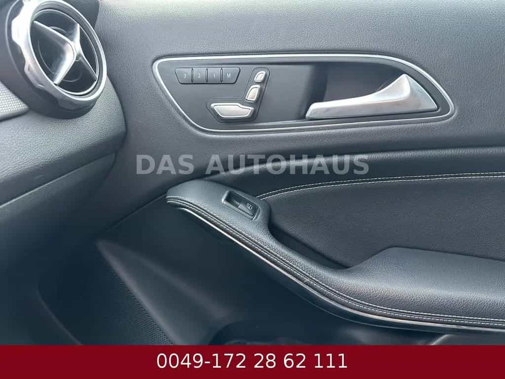 Mercedes-Benz GLA 220 4Matic Urban STANDHEIZUNG 82000 KM 11/2018-photo-28