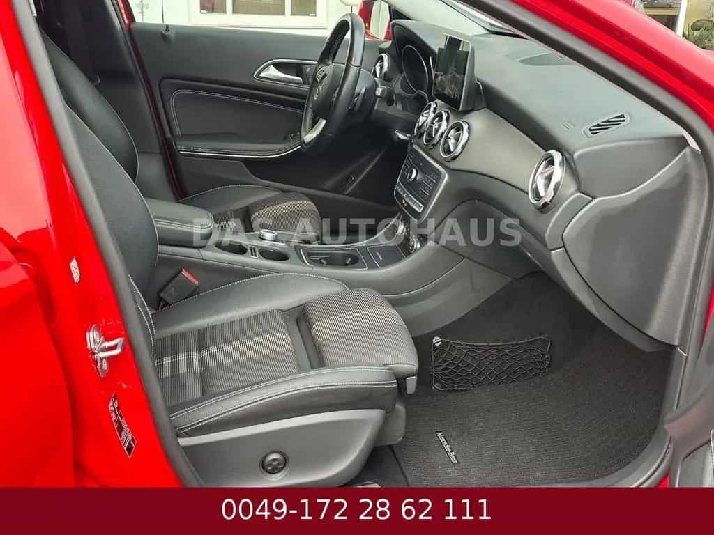 Mercedes-Benz GLA 220 4Matic Urban STANDHEIZUNG 82000 KM 11/2018-photo-6