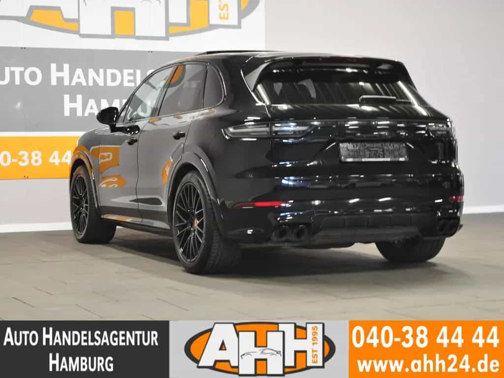 Porsche Cayenne GTS LUFT-PASM|PANO|STDH|SOUND|AHK|BOSE!! 04/2021-photo-2