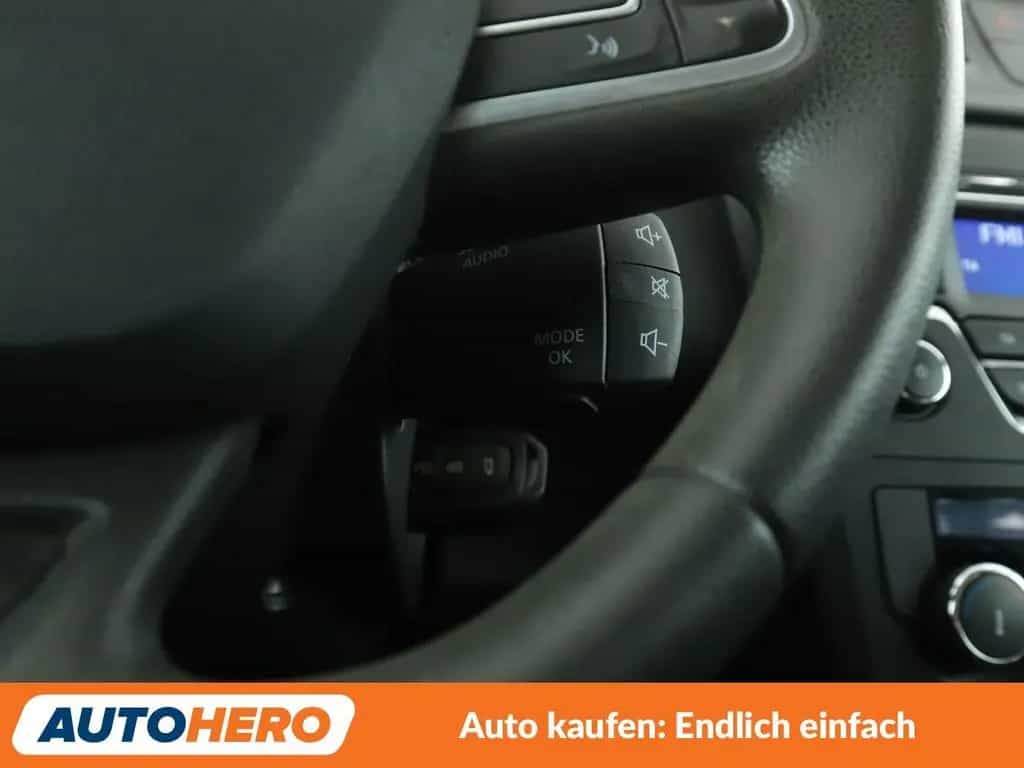 Renault Kadjar 1.2 TCe Energy Life *TEMPO*PDC*KLIMA* 03/2017-photo-24