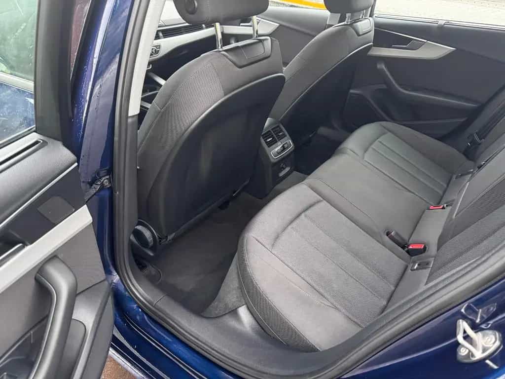 Audi A4 Lim. 30 TDI advanced /VC/KAMERA/SCHIEBEDACH/ 09/2020-photo-5