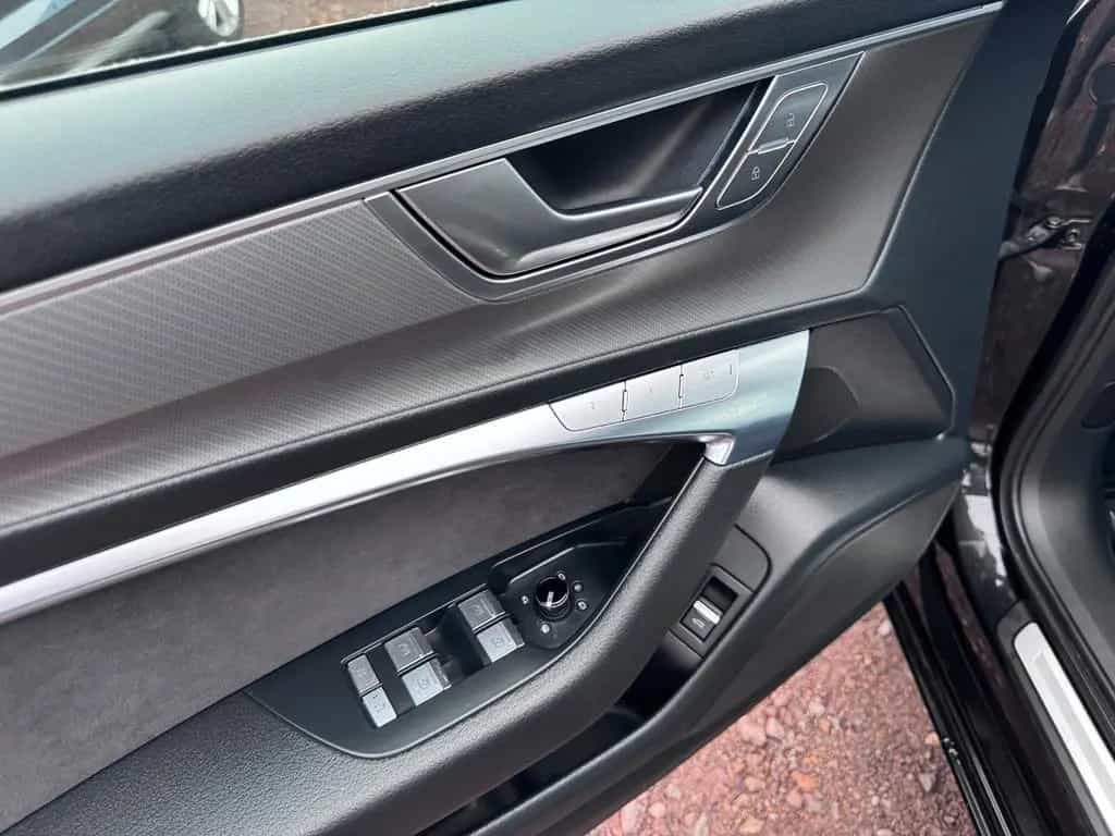 Audi A6 Avant 40 TDI sport / ALCANTARA/MEMORY/VC/CAM/ 08/2019-photo-6