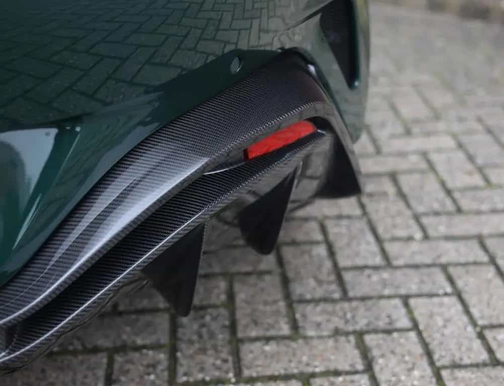 Aston Martin V12 Vantage | 1/333 - Collectable 03/2023-photo-24