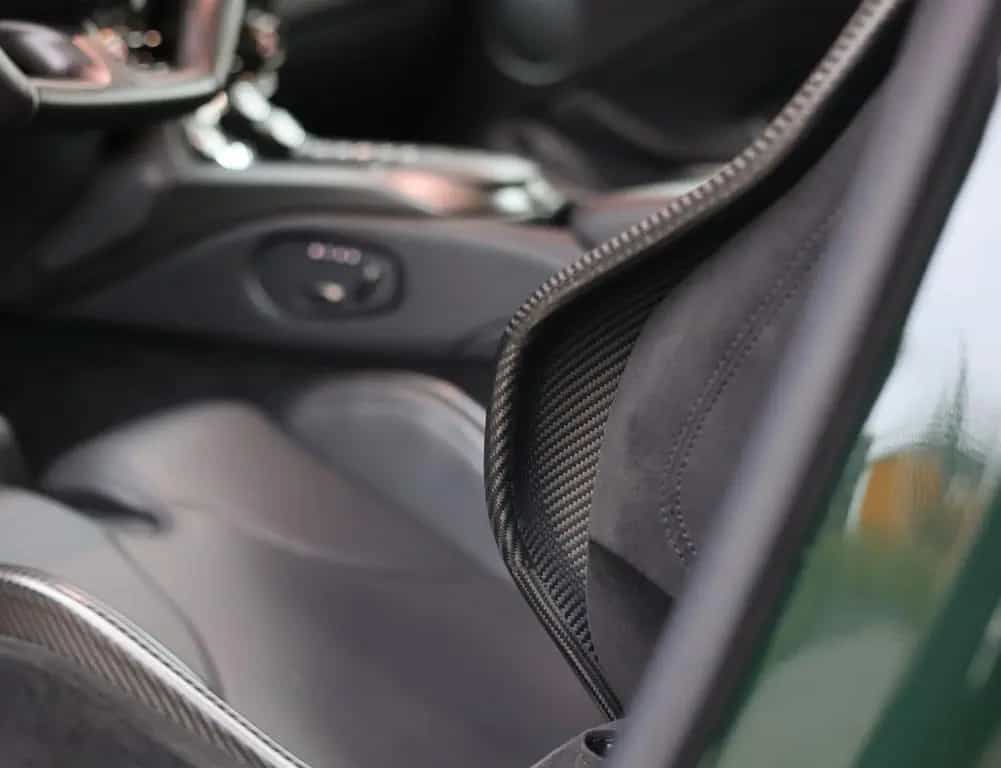 Aston Martin V12 Vantage | 1/333 - Collectable 03/2023-photo-38