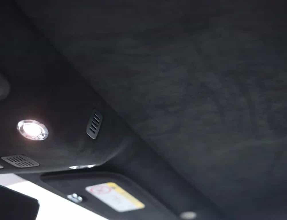 Aston Martin V12 Vantage | 1/333 - Collectable 03/2023-photo-43