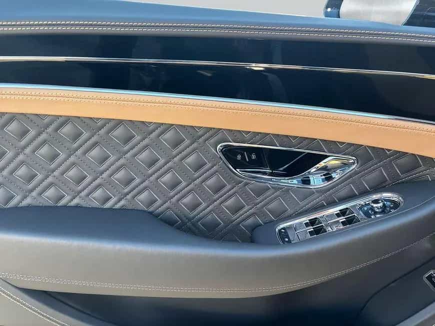 Bentley Continental GTC New Continental GTC W12 Speed 04/2022-photo-19