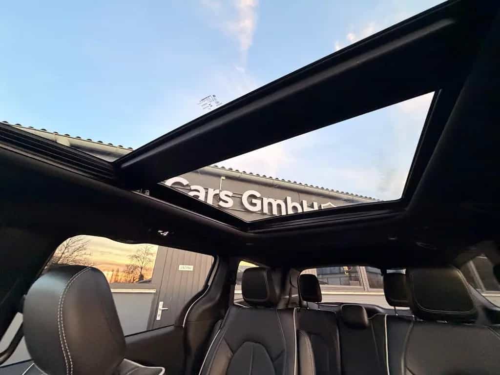 Chrysler Pacifica S *3,6 L*Limited*Hybrid*6 Sitzer*Pano 07/2023-photo-23