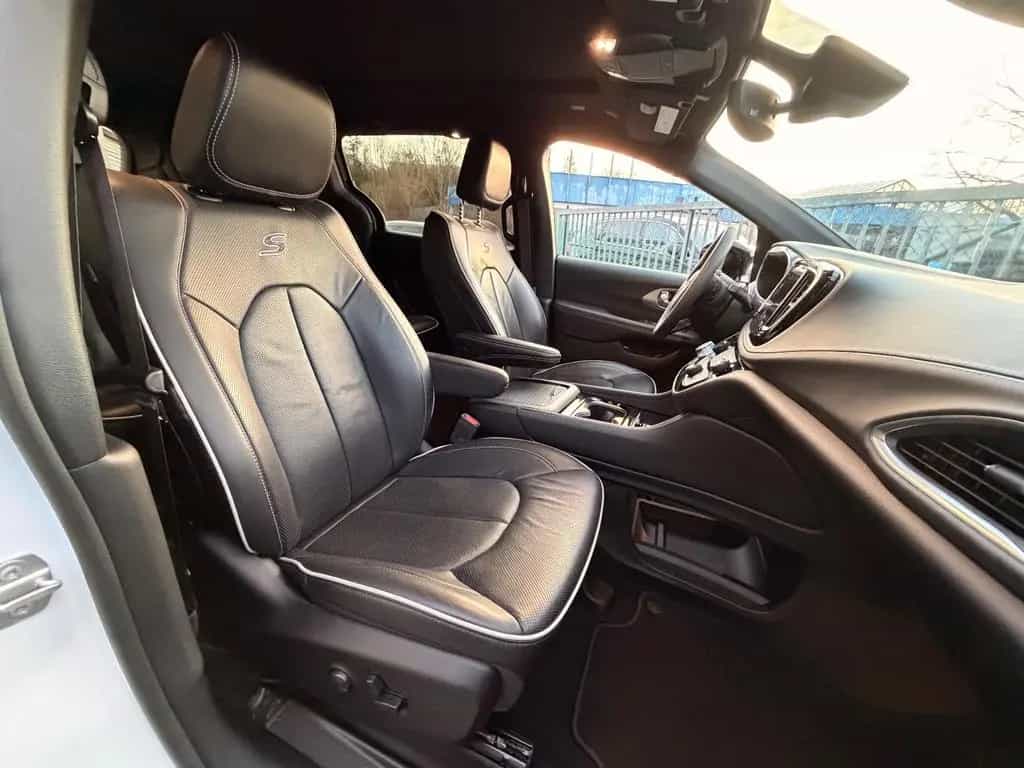 Chrysler Pacifica S *3,6 L*Limited*Hybrid*6 Sitzer*Pano 07/2023-photo-9
