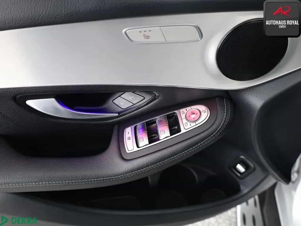 Mercedes-Benz GLC 200 Coupe 4M AMG 360GRAD,SPURPAKET,AMBIENTE 09/2019-photo-12