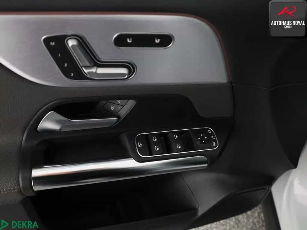 Mercedes-Benz GLA-Class 45 AMG 4M 21ZOLL,MULTIBEAM,KEYLESS,360GRAD 08/2021-photo-12