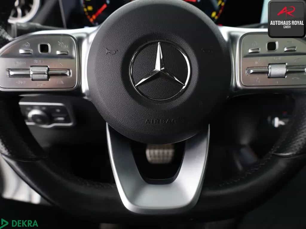 Mercedes-Benz GLA-Class 45 AMG 4M 21ZOLL,MULTIBEAM,KEYLESS,360GRAD 08/2021-photo-13