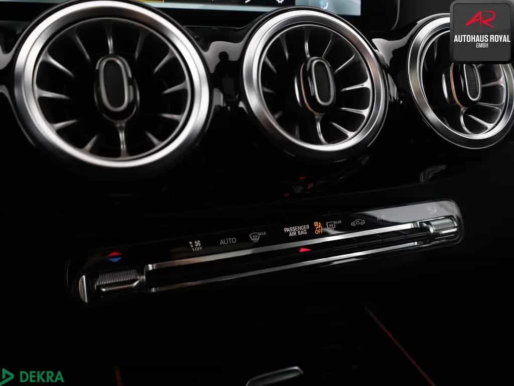Mercedes-Benz GLA-Class 45 AMG 4M 21ZOLL,MULTIBEAM,KEYLESS,360GRAD 08/2021-photo-22