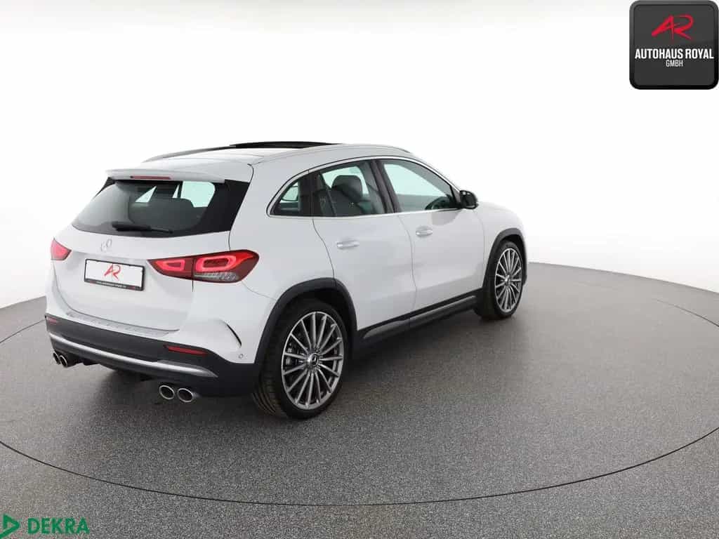 Mercedes-Benz GLA-Class 45 AMG 4M 21ZOLL,MULTIBEAM,KEYLESS,360GRAD 08/2021-photo-4