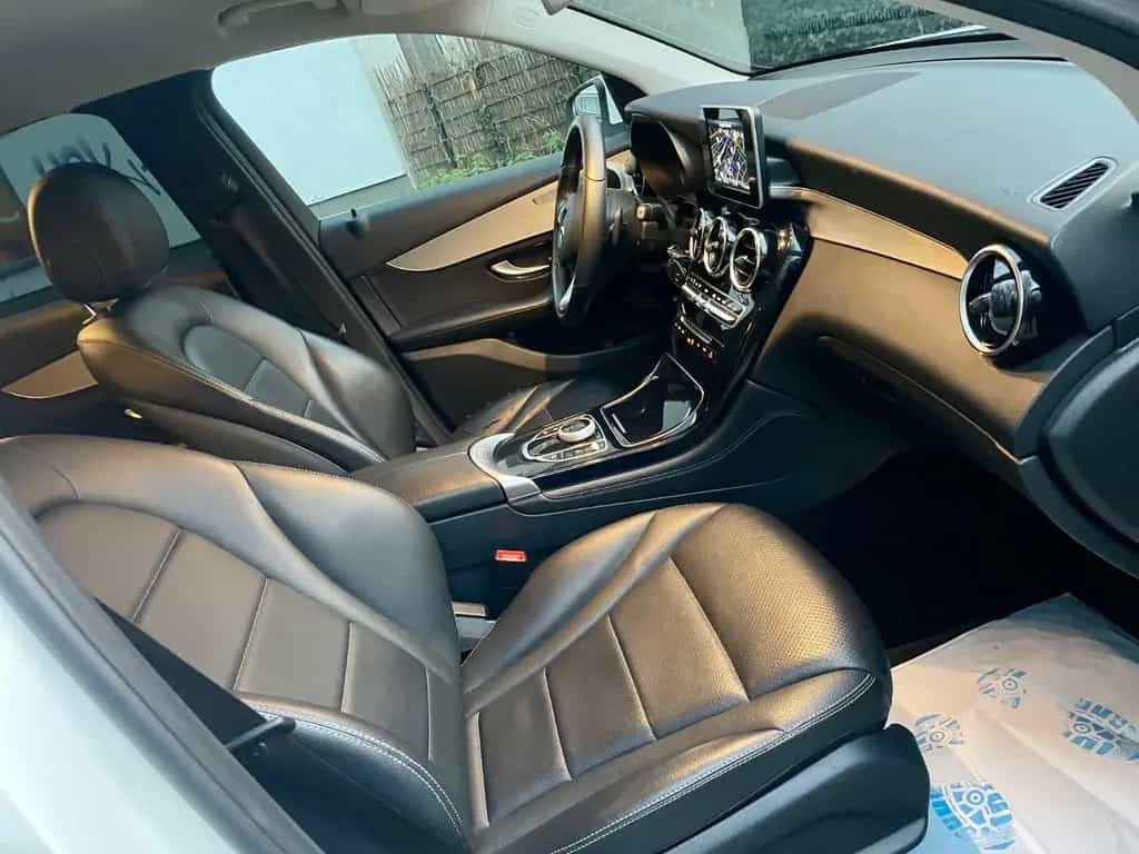 Mercedes-Benz GLC 250 4Matic "Sportpaket*Trettbretter*VOLL*1A" 06/2018-photo-13