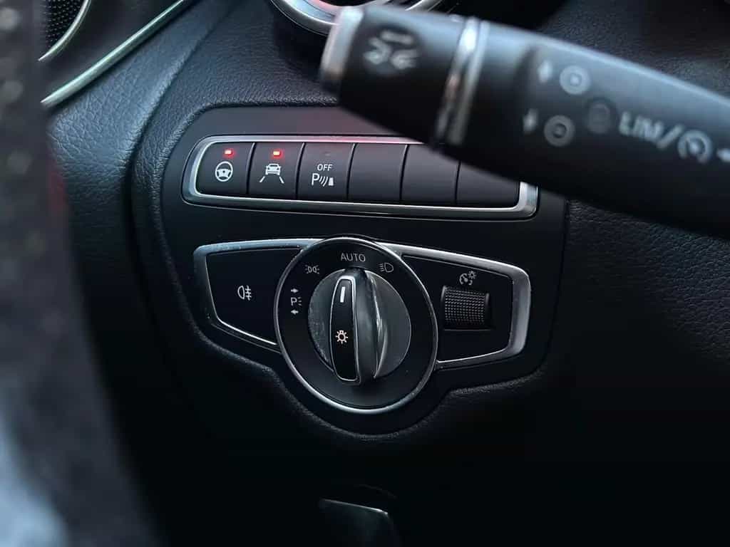 Mercedes-Benz GLC-Class 4M AMG NIGHT* LED#SHZ#AHK#PANO#ACC#NAVI 01/2018-photo-17