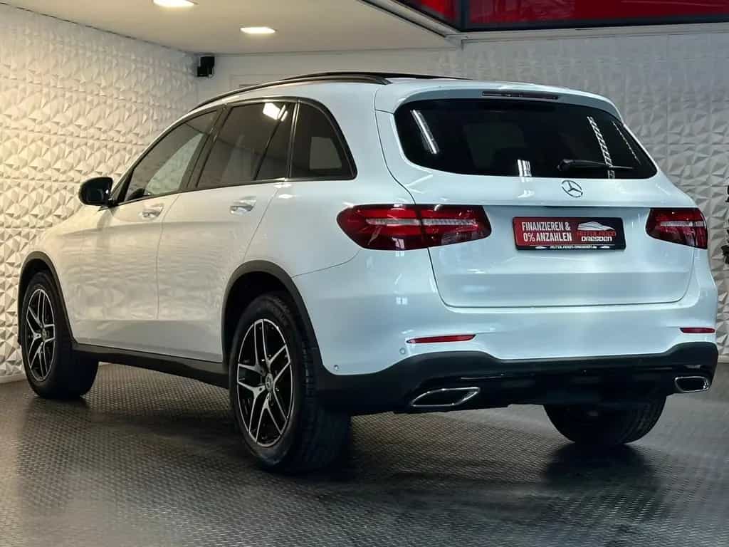Mercedes-Benz GLC-Class 4M AMG NIGHT* LED#SHZ#AHK#PANO#ACC#NAVI 01/2018-photo-4