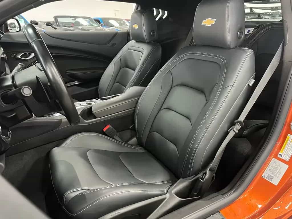 Chevrolet Camaro SS *6,2l V8 / ZL1 /Schalter/ Klappenauspu 05/2022-photo-11