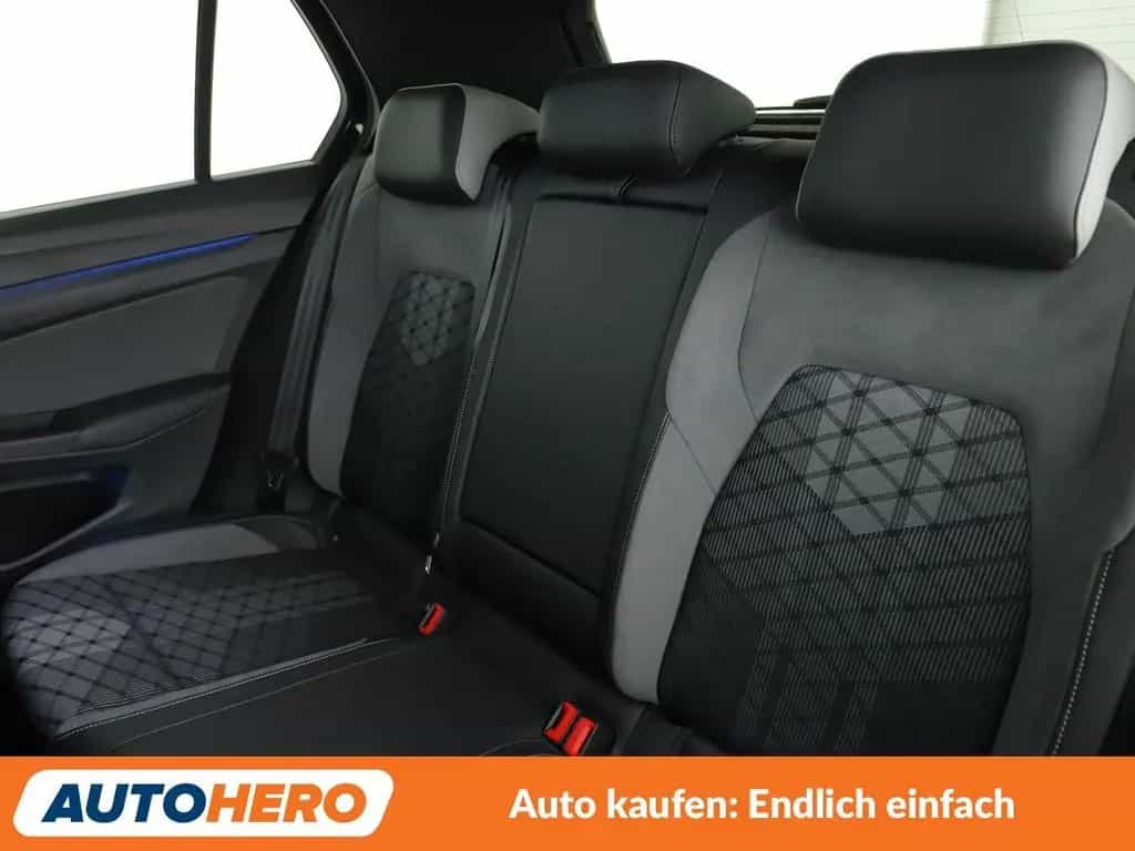 Volkswagen Golf VIII 1.5 eTSI ACT R-Line Aut.*NAVI*LED*ACC* 12/2020-photo-12