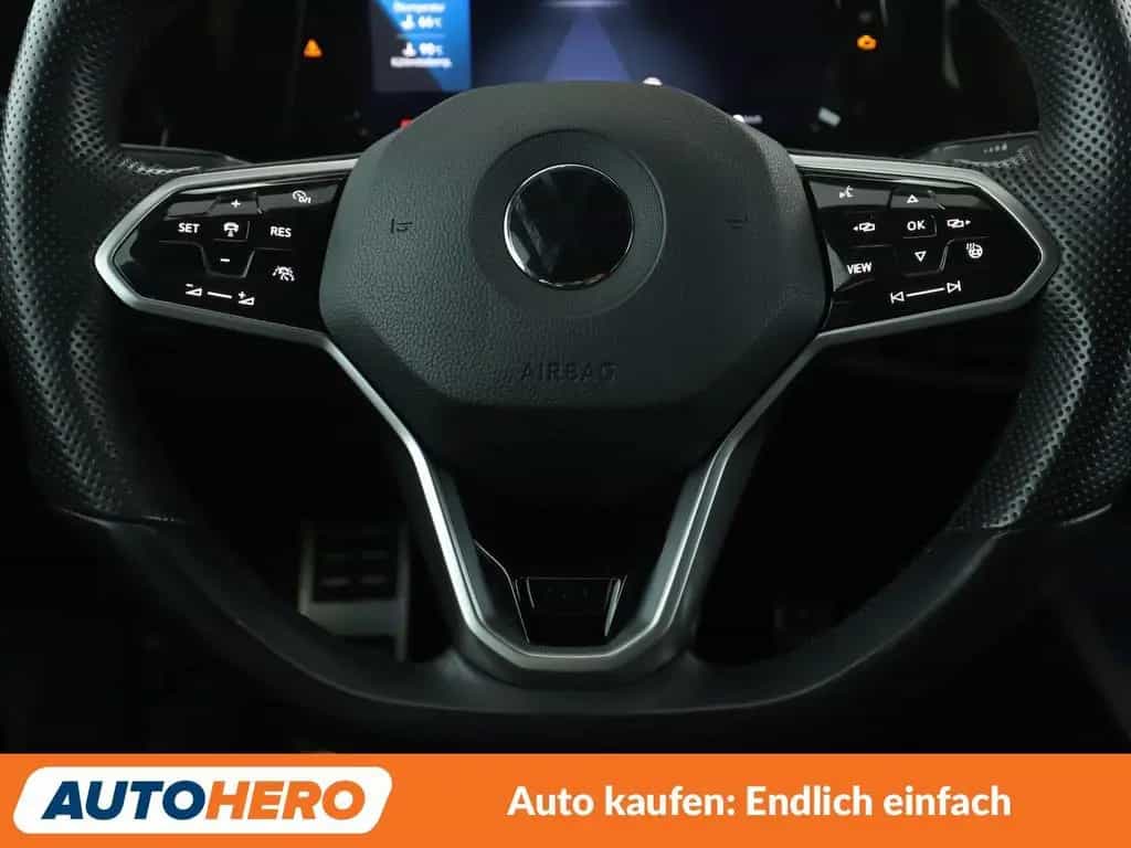 Volkswagen Golf VIII 1.5 eTSI ACT R-Line Aut.*NAVI*LED*ACC* 12/2020-photo-17