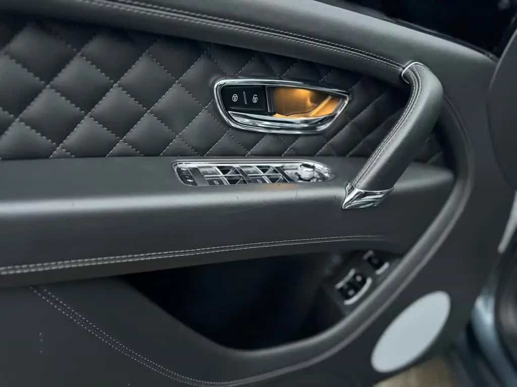 Bentley Bentayga V8 1-HAND*MWST*HUD*AIR*SOFT*360°*PANO! 04/2020-photo-12