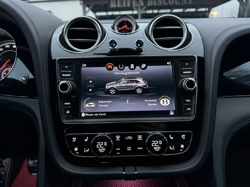 Bentley Bentayga V8 1-HAND*MWST*HUD*AIR*SOFT*360°*PANO! 04/2020-photo-25