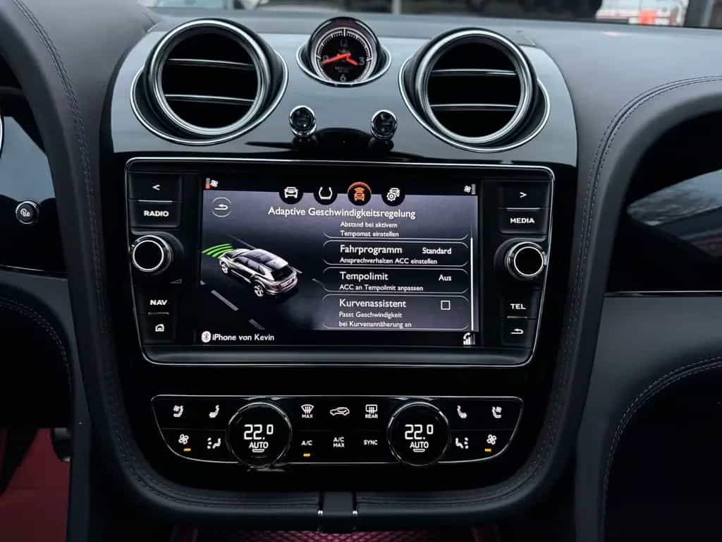Bentley Bentayga V8 1-HAND*MWST*HUD*AIR*SOFT*360°*PANO! 04/2020-photo-26