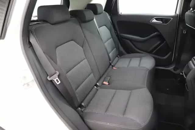 Mercedes-Benz B-Class 122PS BlueEfficiency AHK Sitzheizung PDC 10/2012-photo-11