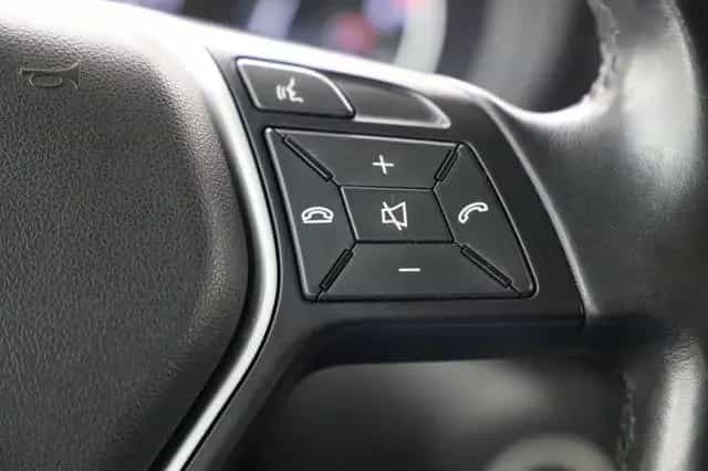 Mercedes-Benz B-Class 122PS BlueEfficiency AHK Sitzheizung PDC 10/2012-photo-27