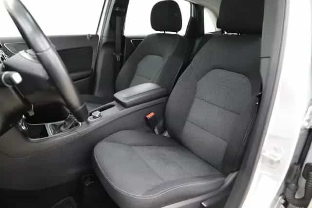 Mercedes-Benz B-Class 122PS BlueEfficiency AHK Sitzheizung PDC 10/2012-photo-8