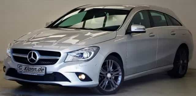 Mercedes-Benz CLA-Class 06/2015-photo-1