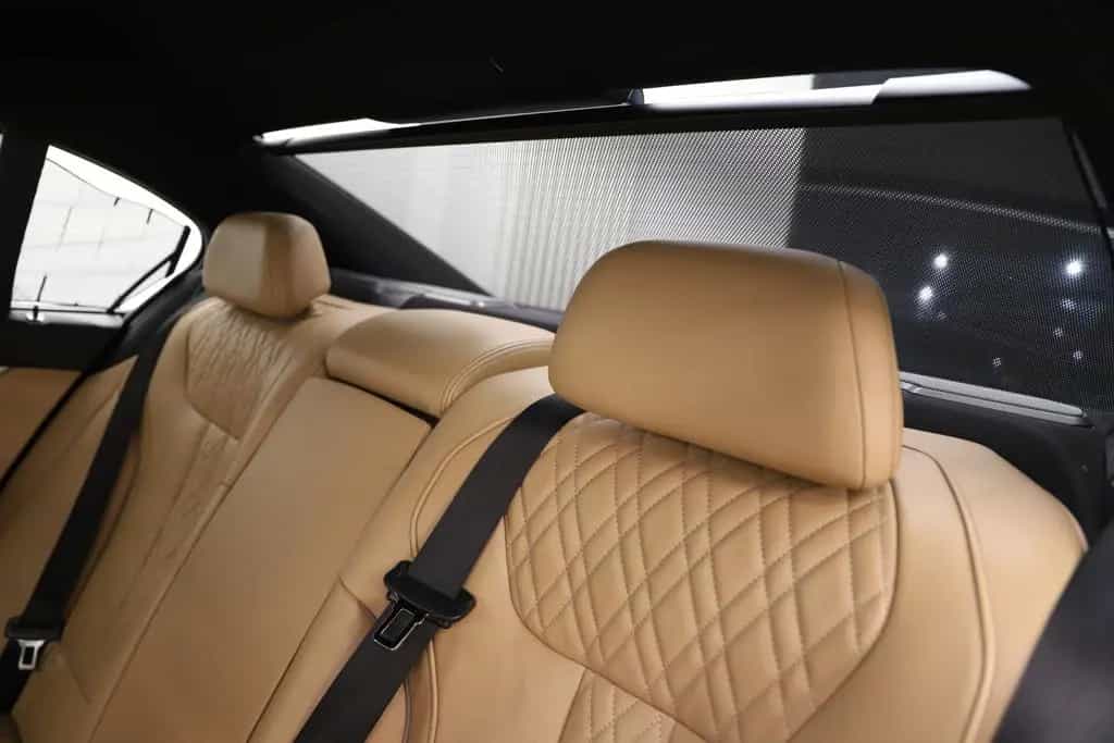 BMW 7 Series d 265PS xDrive M-Paket HUD H&K Softclose 11/2015-photo-27
