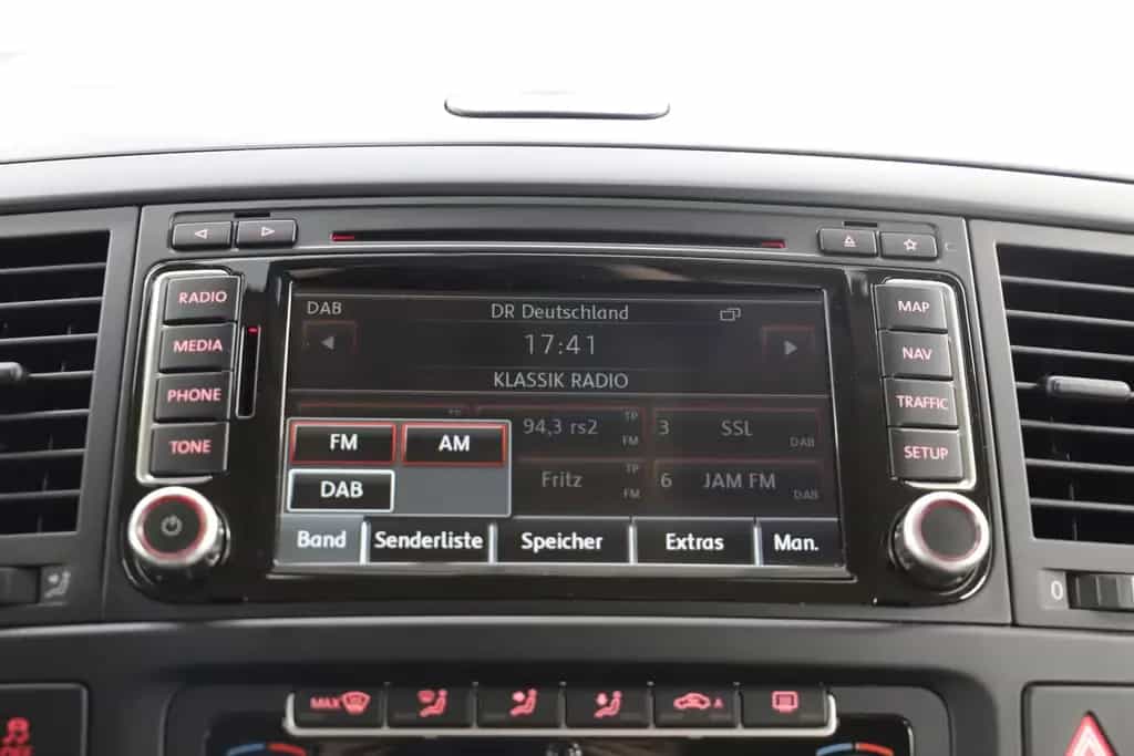 Volkswagen Multivan 06/2014-photo-36